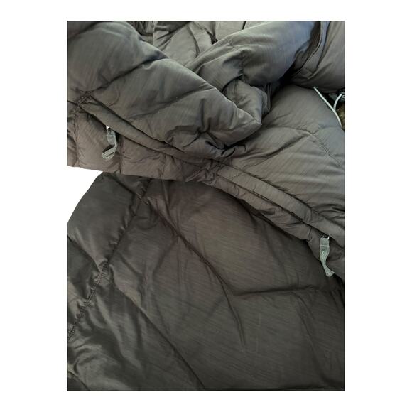 Eastern Mountain Sports Browm down coat removable Faux fur Hood size medium - Picture 11 of 12